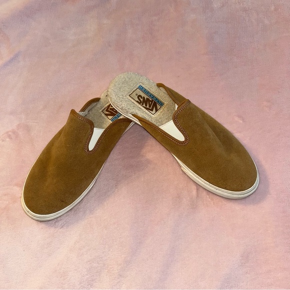 Vans ultracush brown suede and sherpa mules size 8 women’s or 6.5 men’s - Picture 1 of 8